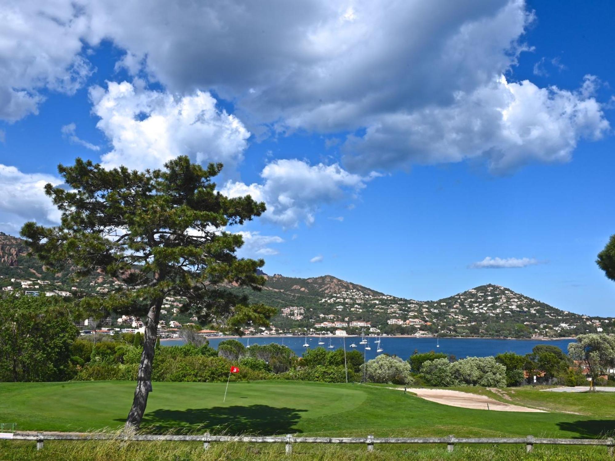 Apartment Village Cap Esterel - L'Esquinade-31 By Interhome Saint-Raphaël Dış mekan fotoğraf